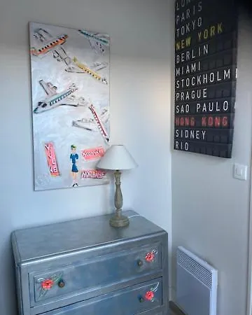 La Jolie Brise En Re Dans Avec Piscine Apartment