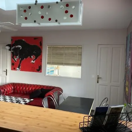 La Jolie Brise En Re Dans Avec Piscine *